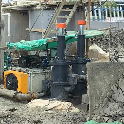 Pompe à piston vertical (pour boues faciles à déshydrater)